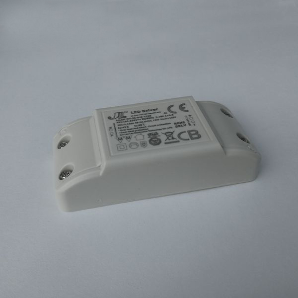 15W 168MA 車載型